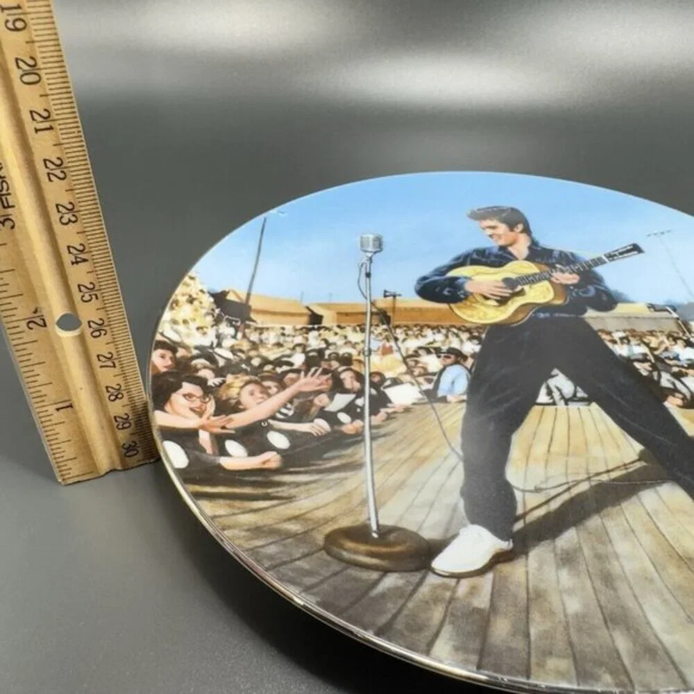 Elvis Presley Back To Tupelo Plate Dish The USS Arizona No 4 Vintage 1997 Delphi